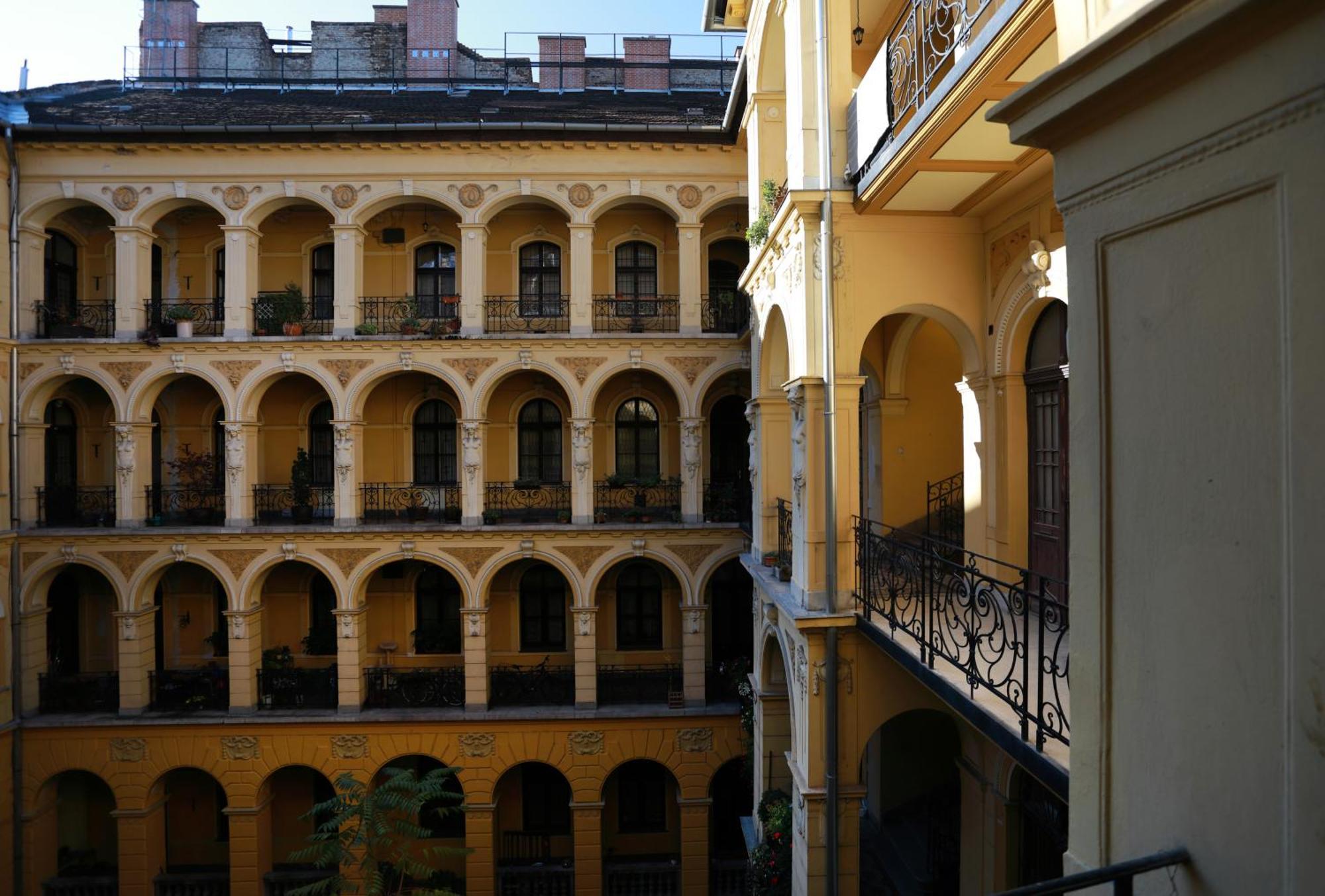 Aparthotel radayH Budapest Exterior foto